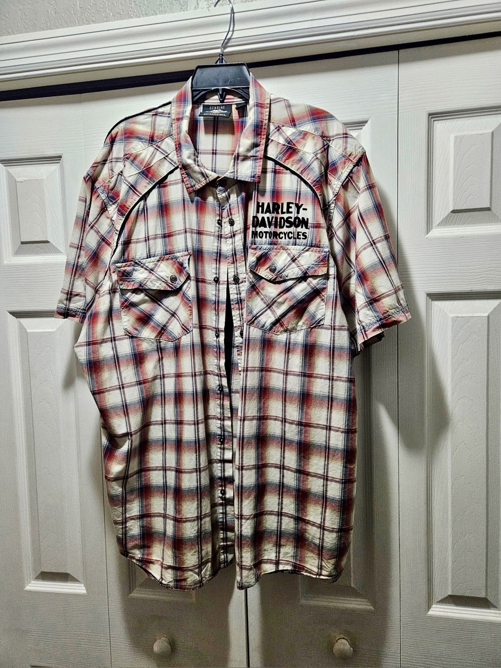 Harley-Davidson Men’s Short Sleeve Plaid Shirt – White & Red Anniversary Edition